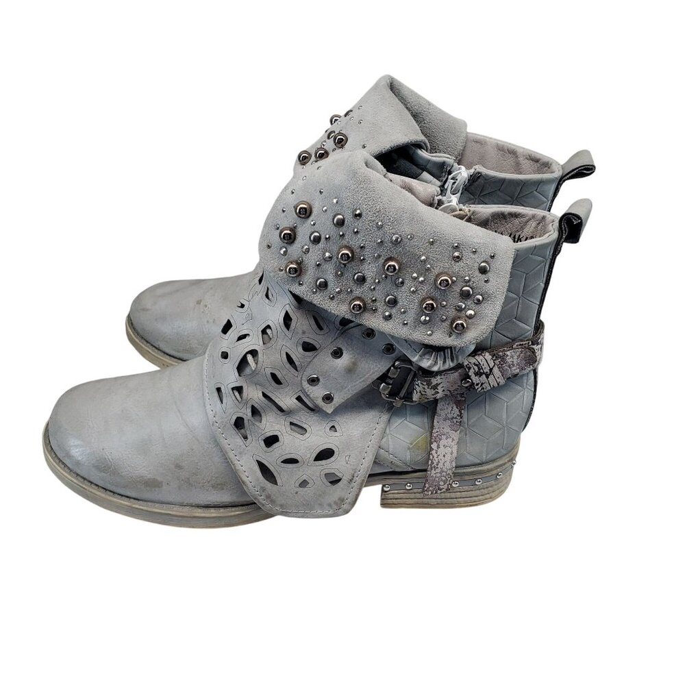 Lala Ikai Shoes Womens 41 US 10 Gray Leather Hollow Out Purfle Boots *Read*